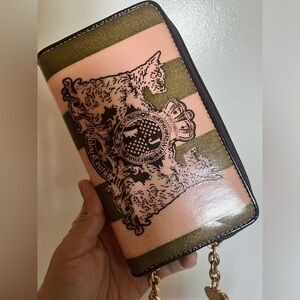 Juicy Couture x Sephora brush wallet